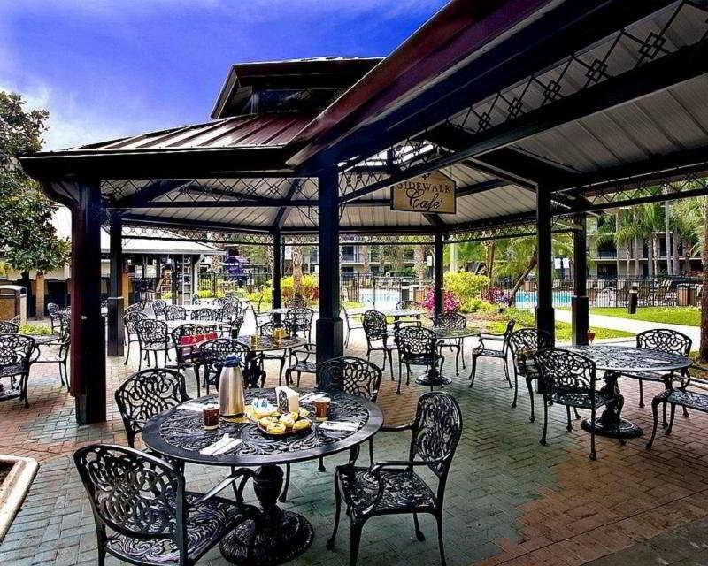 Staybridge Suites Orlando Royale Parc Suites, An Ihg Hotel Кіссіммі Ресторан фото
